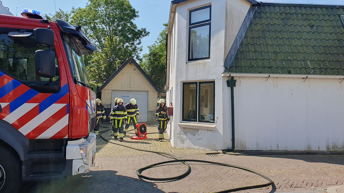 Middelgrote brand Kerkstraat Peins